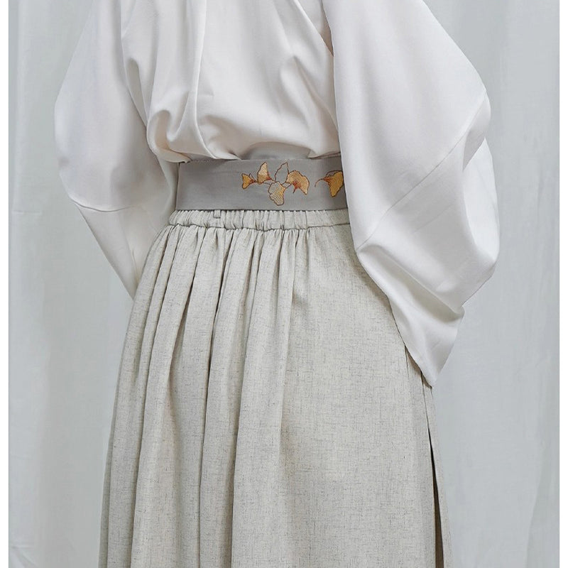 宮廷令嬢の刺繍プリーツスカート