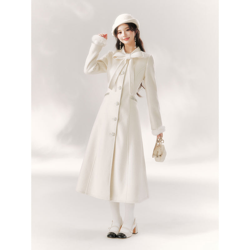 Elegant Embroidered Classical Cape Coat