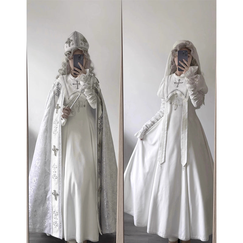 月夜の修道女の刺繍ワンピース - White（シャーリングスリーブ）[2025年12月上旬-2026年1月上旬発送予定]