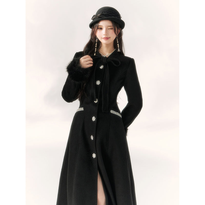 Elegant Embroidered Classical Cape Coat