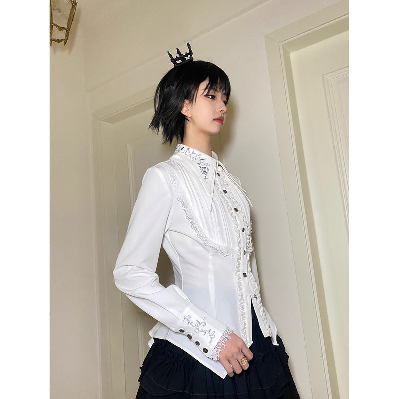 中世貴族の薔薇刺繍ブラウス - White[2025年9月中旬-10月上旬発送予定]
