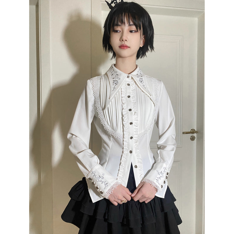 中世貴族の薔薇刺繍ブラウス - White[2025年9月中旬-10月上旬発送予定]