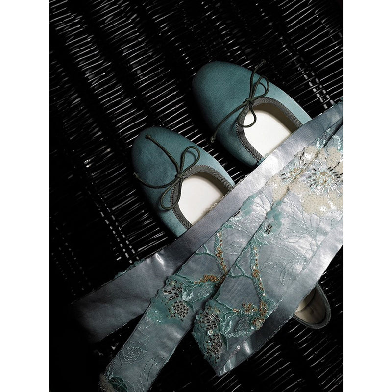 Gradation Ribbon Ballet Shoes
