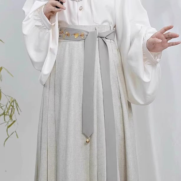 宮廷令嬢の刺繍プリーツスカート