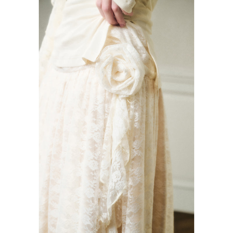 Rose Patterned Lace Top and Long Skirt - Ivory