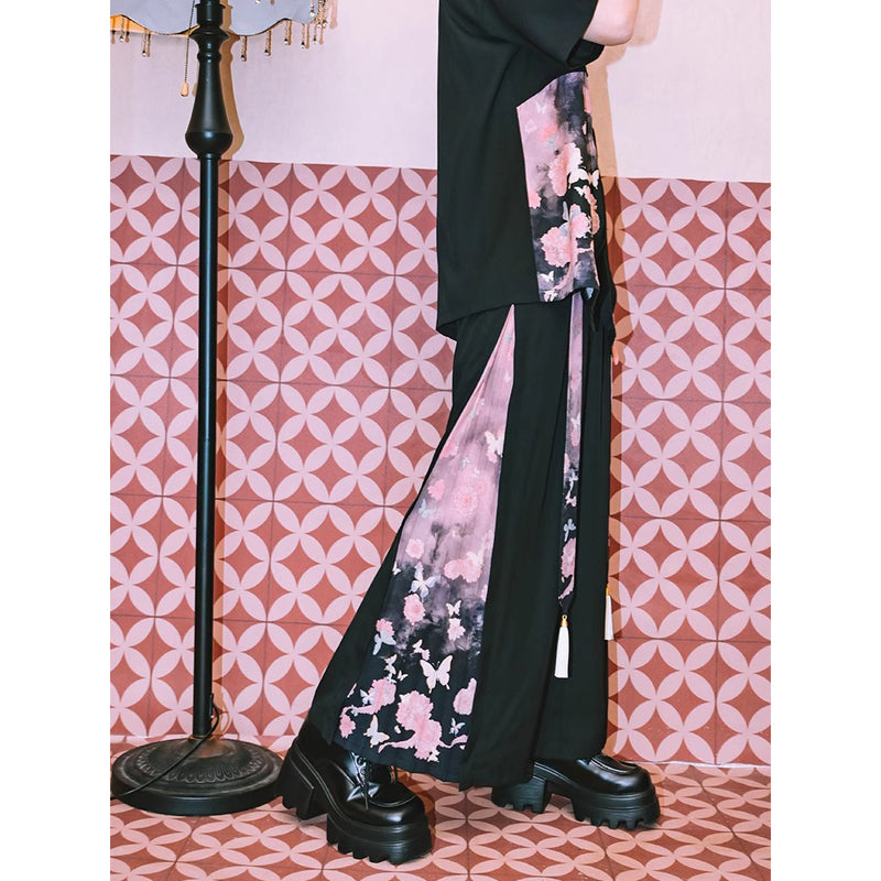 暗夜の花と蝶々のワイドパンツ
