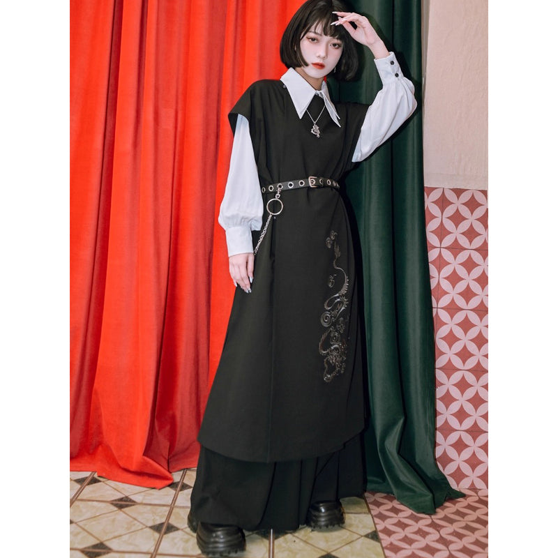 漆黒の龍の刺繍ロングジレワンピース