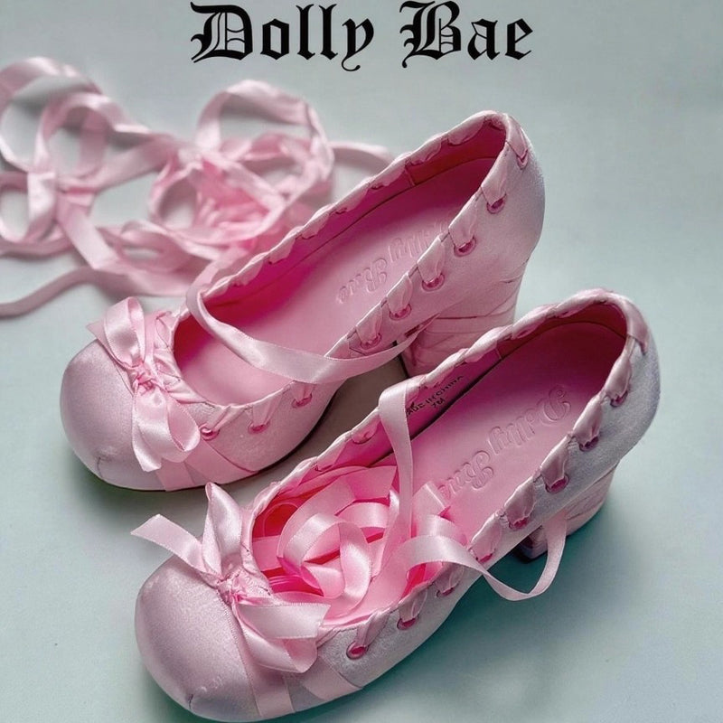 桃色の王妃のバレエヒールパンプス