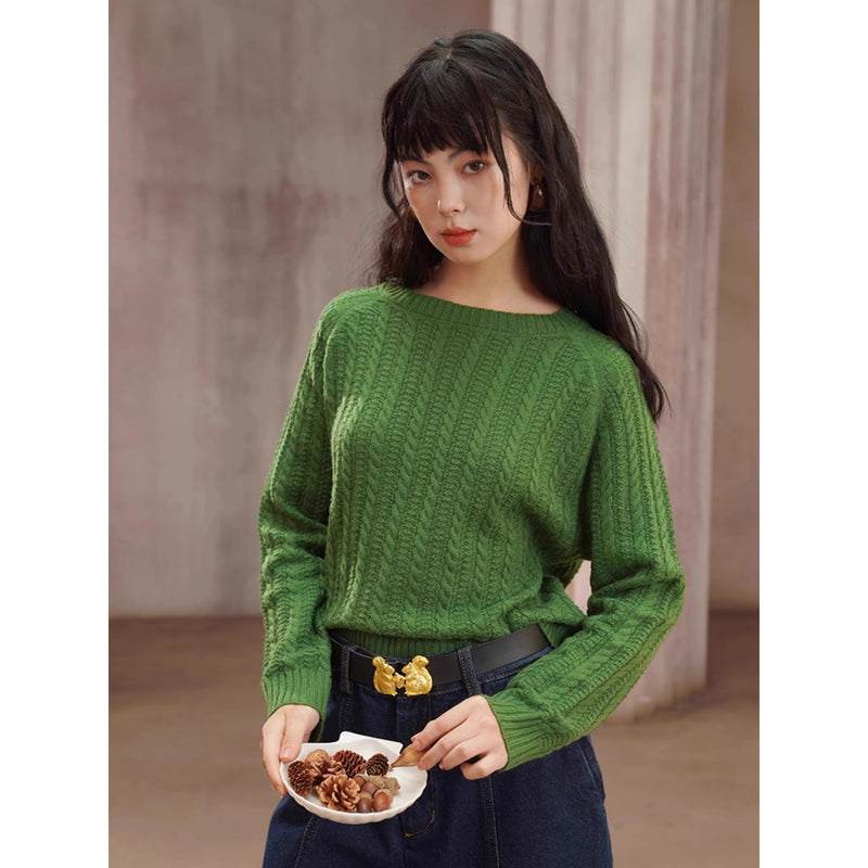 ケーブル編みのレトロセーター