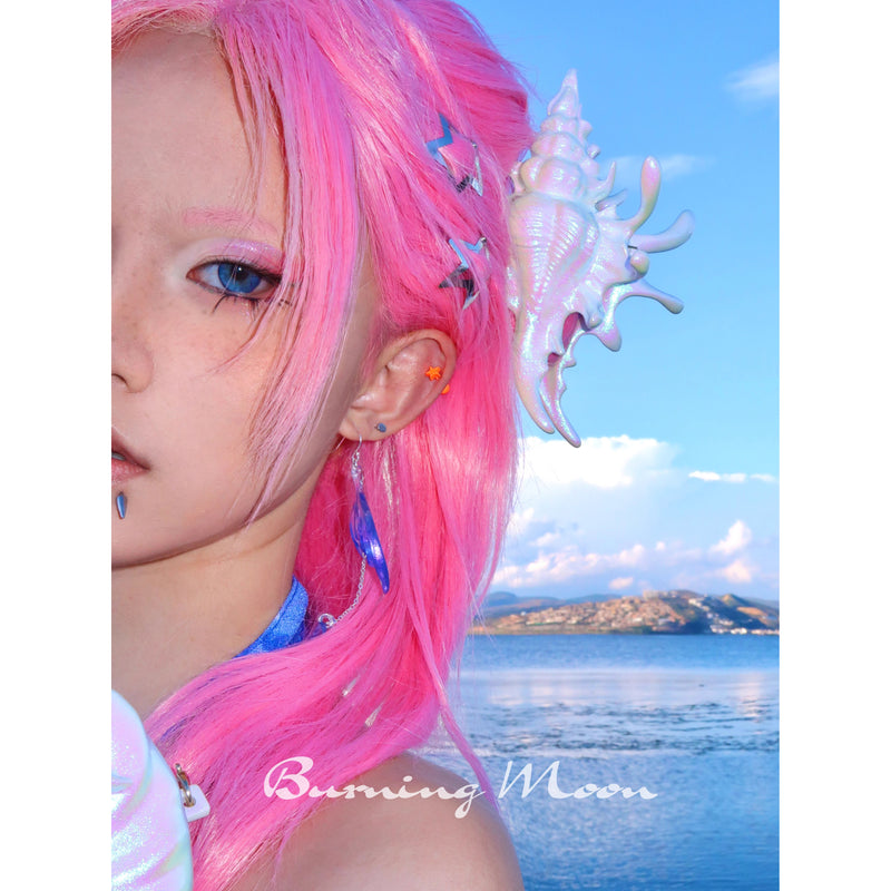 貝殻のヘアクリップ