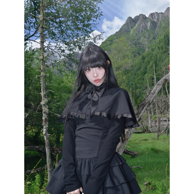 黒のお嬢様のケープフリルワンピース
