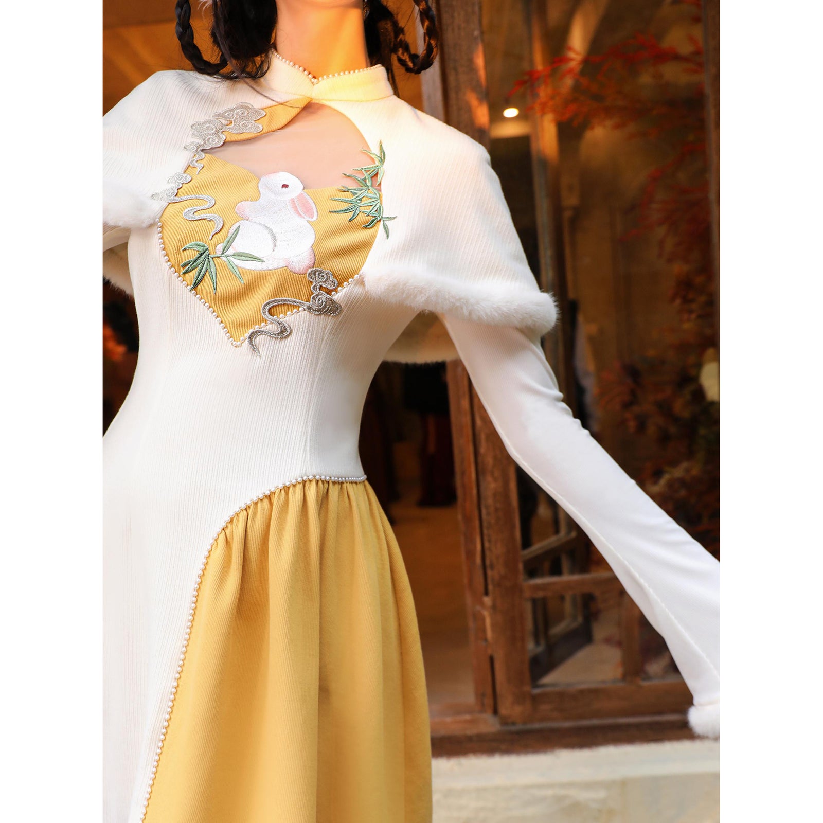 お月見うさぎの刺繍チャイナワンピース – ManusMachina