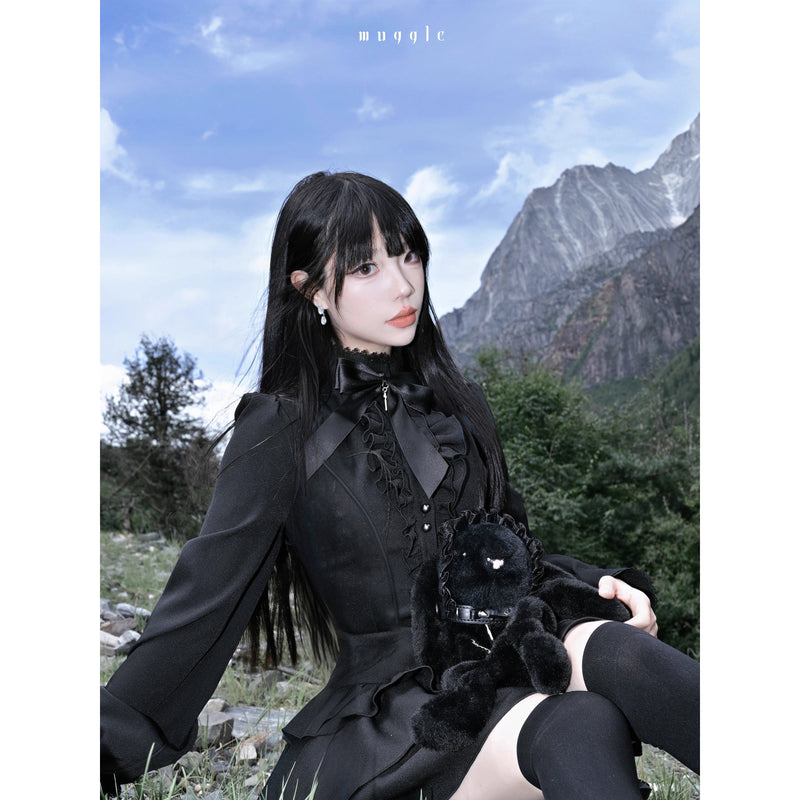暗黒のお嬢様のゴシックワンピース