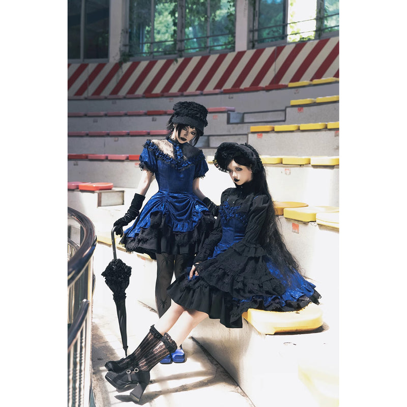 瑠璃紺の花群集の刺繍ワンピースとジャンパースカート[2025年12月中旬-2026年1月中旬発送予定]