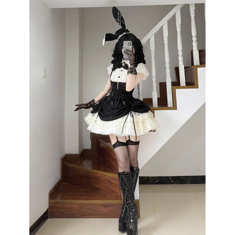 うさぎのお嬢様のコルセットジャンパースカートとフリルブラウス - Black[2026年2月上旬-3月上旬発送予定]