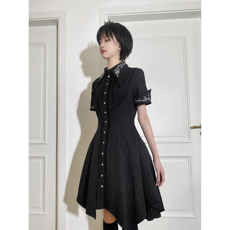中世貴族の薔薇刺繍ワンピース - Black[2025年9月中旬-10月上旬発送予定]
