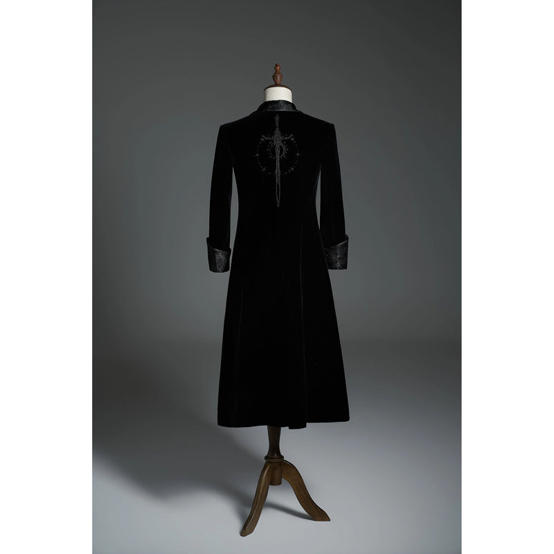 黒騎士の刺繍ロングコート[2025年12月上旬-12月下旬発送予定]
