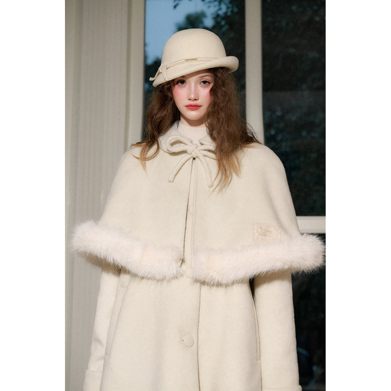 Elegant Queen's Cape Wool Coat