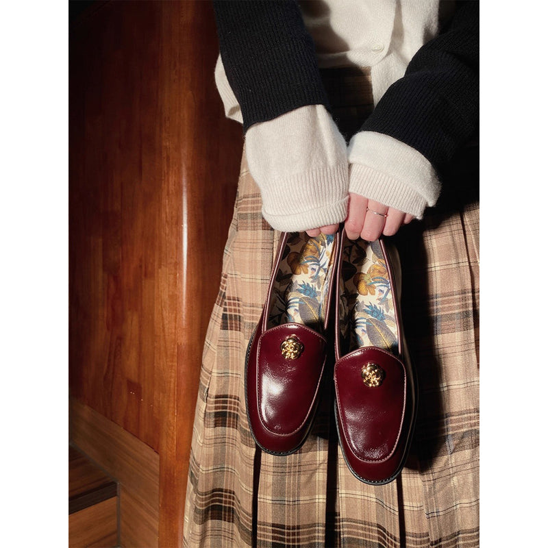 Camellia Leather Loafer Shoes - Burgundy