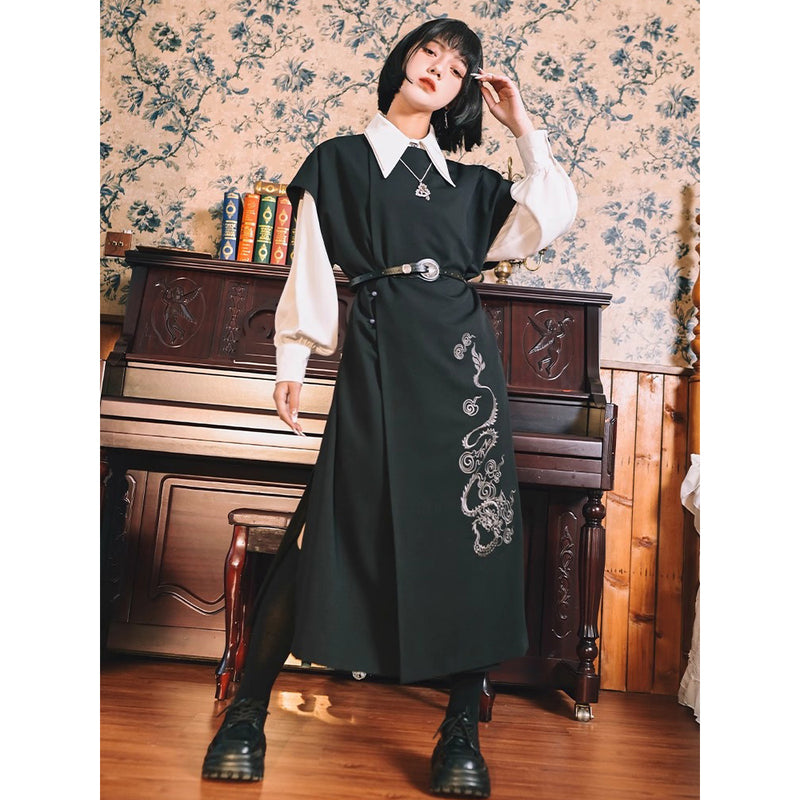 漆黒の龍の刺繍ロングジレワンピース