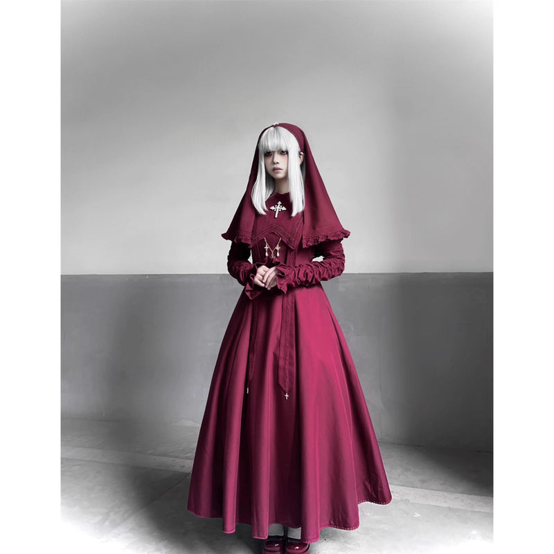 月夜の修道女の刺繍ワンピース - Wine Red（シャーリングスリーブ）[2025年12月上旬-2026年1月上旬発送予定]