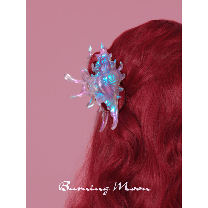 貝殻のヘアクリップ