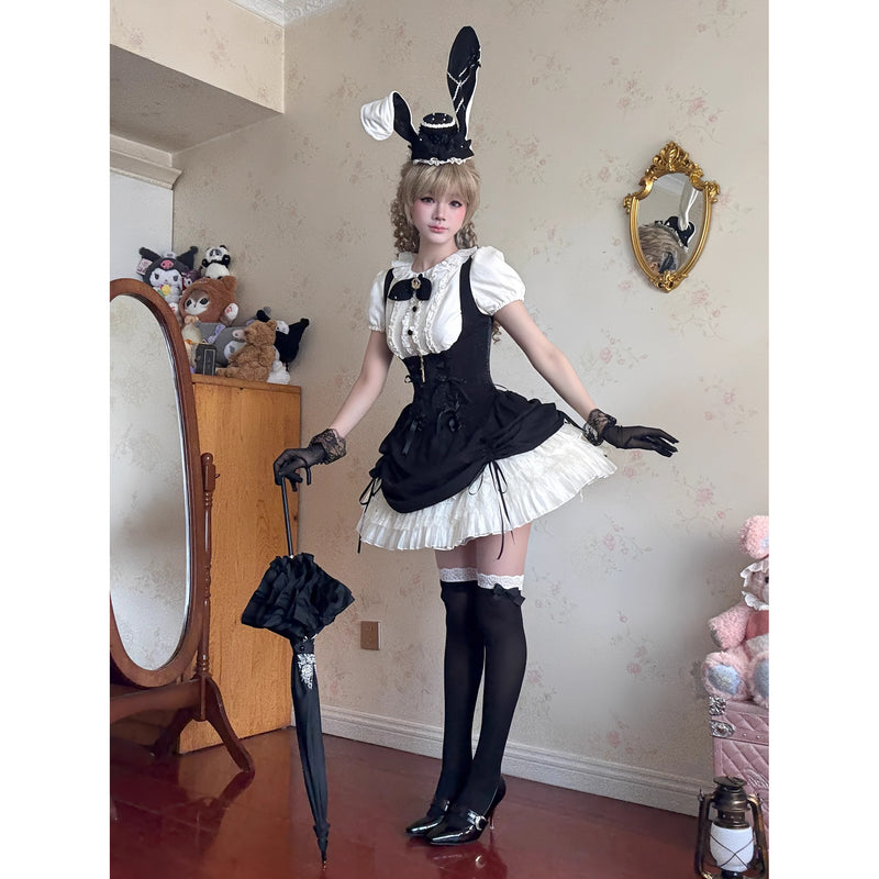 うさぎのお嬢様のコルセットジャンパースカートとフリルブラウス - Black[2026年2月上旬-3月上旬発送予定]