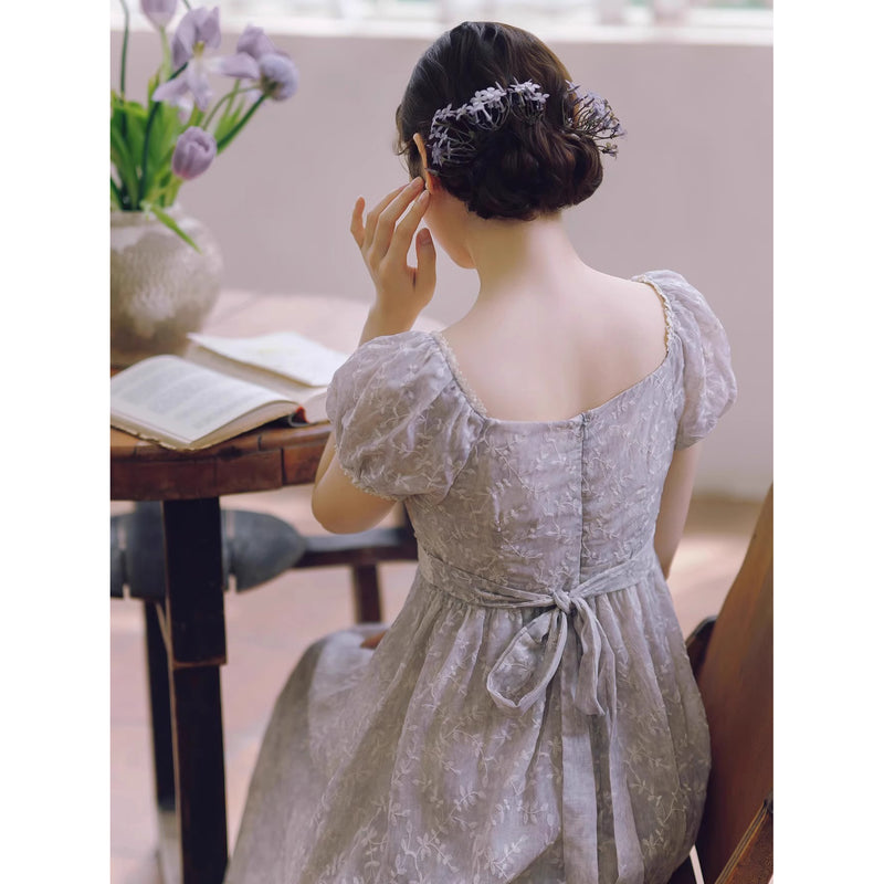 白菫の王妃のレトロワンピース