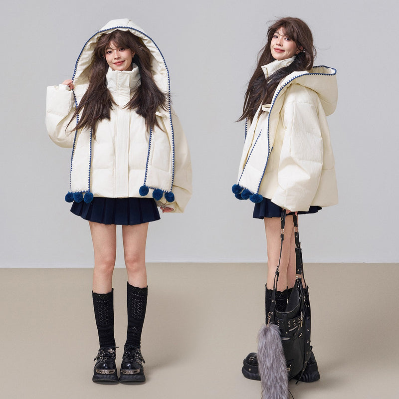 子犬の刺繍フードダウンジャケット