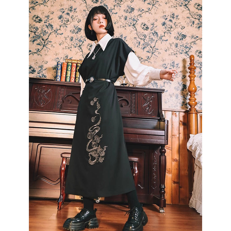 漆黒の龍の刺繍ロングジレワンピース