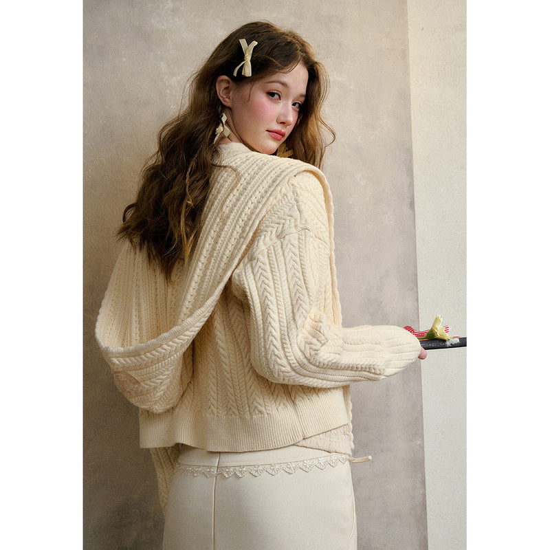 Cable Knitting Cardigan