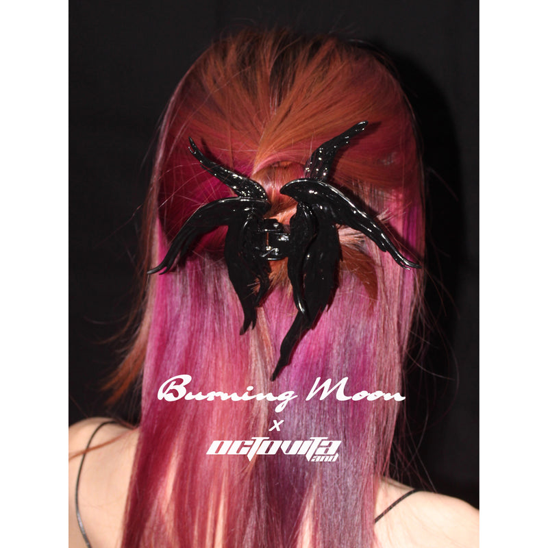 天使の翼のヘアクリップ