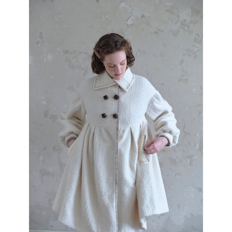 The Queen's Retro Wool Coat