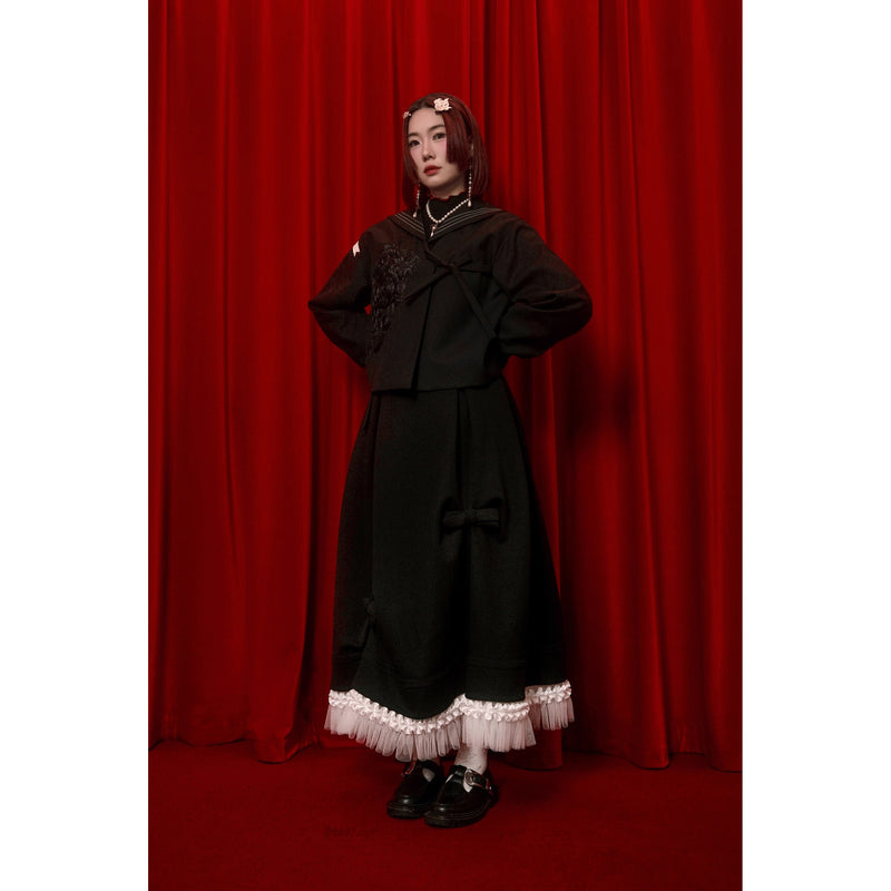 黒鴉と蝶結びのブラックスカート