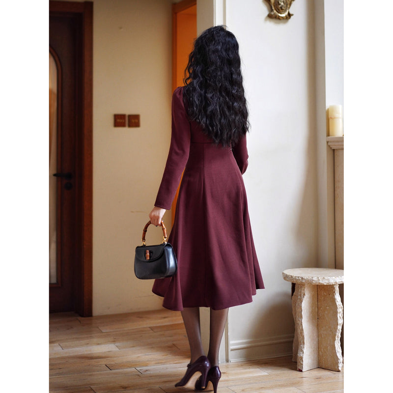 葡萄酒色の貴婦人クラシックワンピース