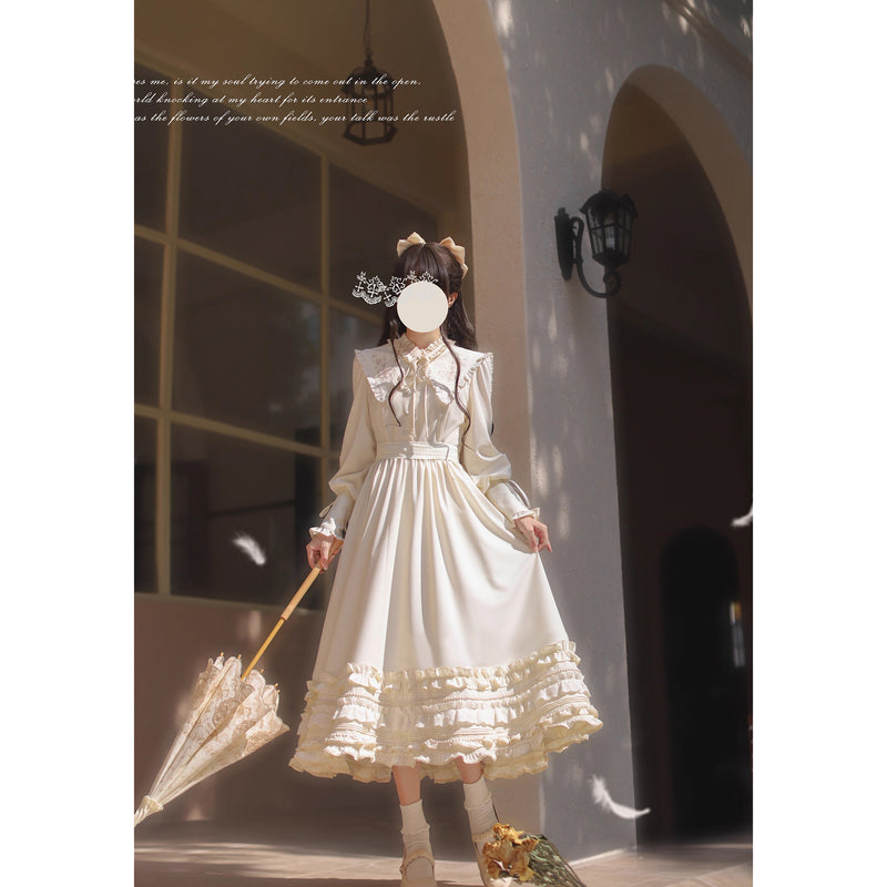 奏鳴曲を奏でる刺繍クラシカルワンピース