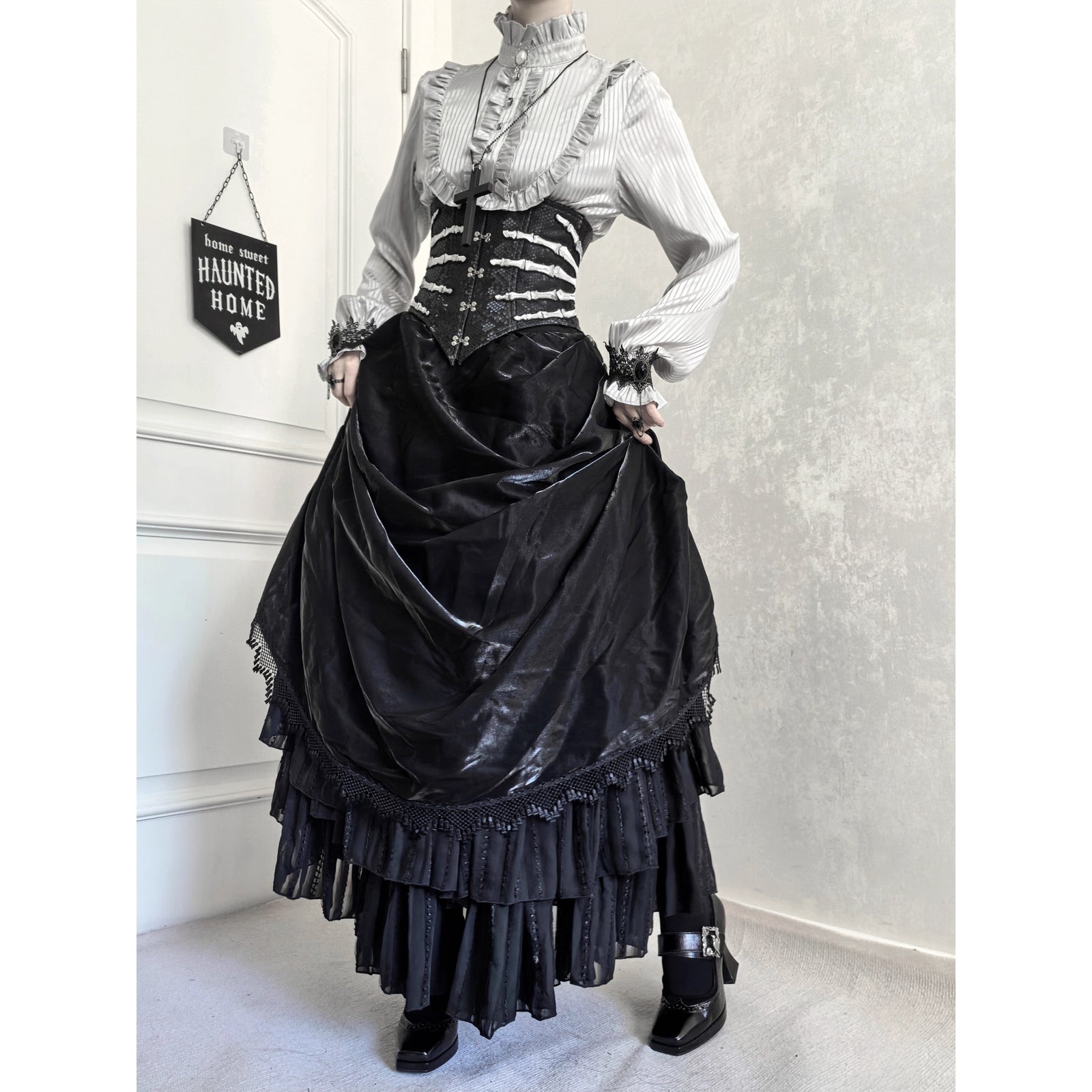 手骨の標本コルセット - Black[2026年5月上旬-6月上旬発送予定