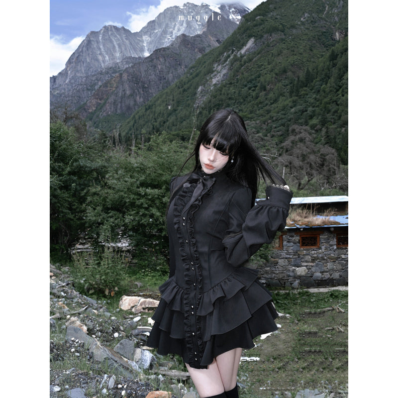 暗黒のお嬢様のゴシックワンピース