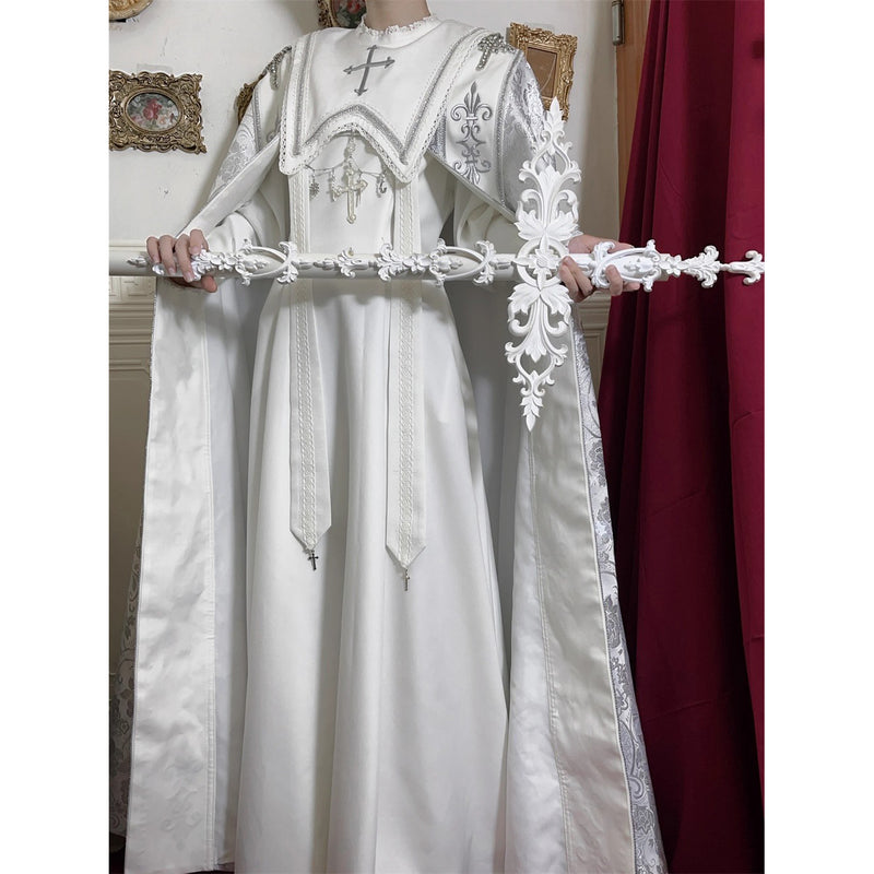 月夜の修道女の刺繍ワンピース - White（レッグオブマトンスリーブ）[2025年12月上旬-2026年1月上旬発送予定]