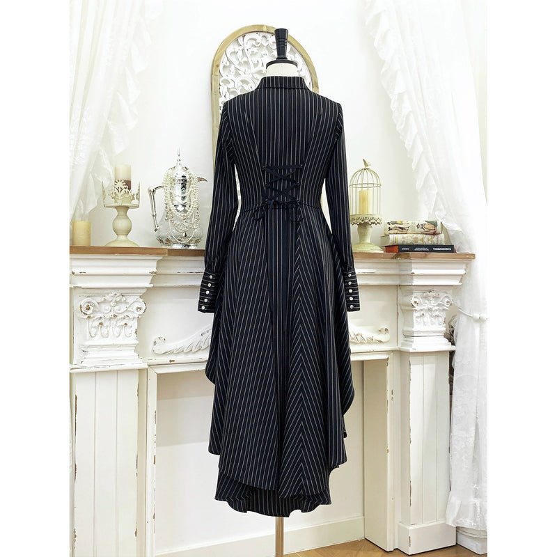 中世貴族のヴィクトリアンテールブラウス - Black Pin Stripe[2025年12月上旬-12月下旬発送予定]