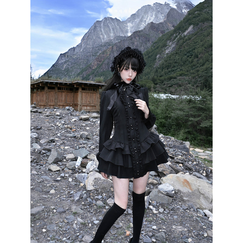 暗黒のお嬢様のゴシックワンピース