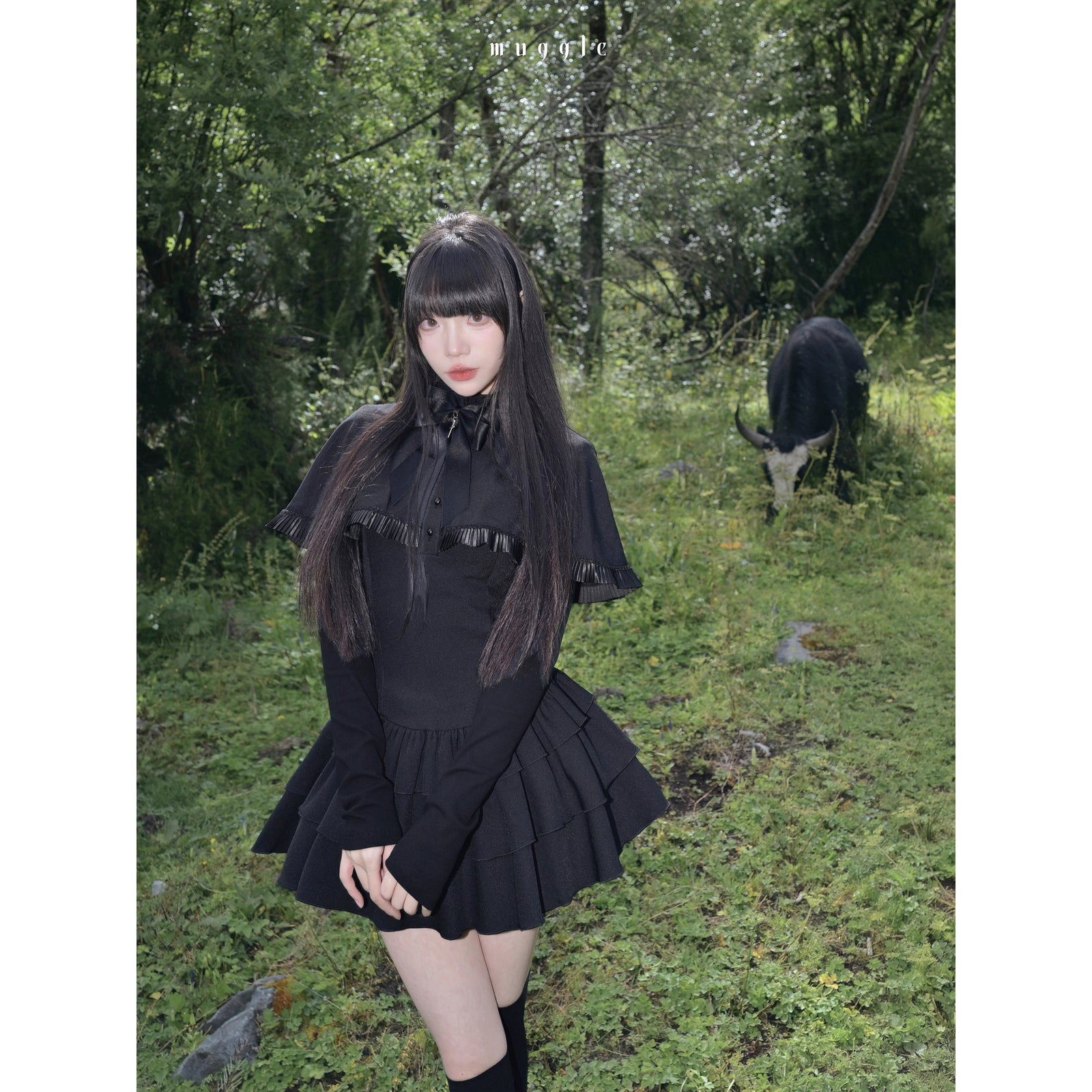 黒のお嬢様のケープフリルワンピース – ManusMachina