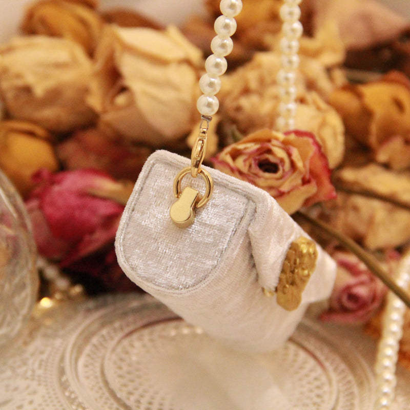 Retro Lipstick Case - Silver White