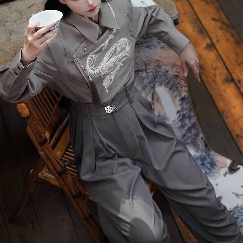 蛇骨の刺繍アシンメトリートップス - Gray
