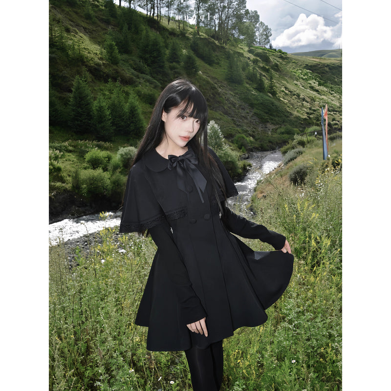 黒のお嬢様のケーププリーツワンピース