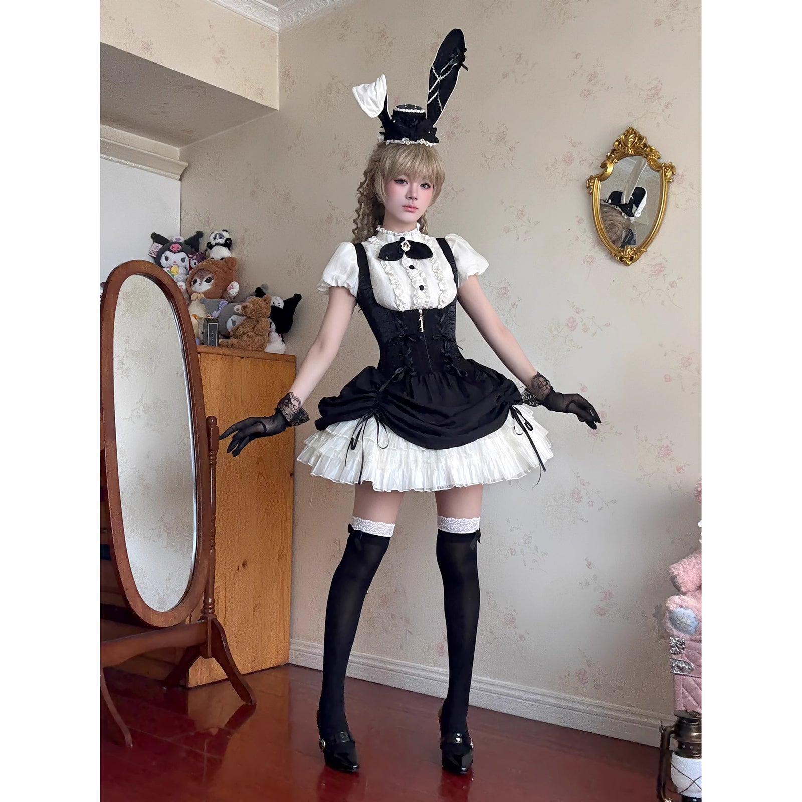 【ゆま】まとめ売り ジャンパースカート2点、フリルブラウス1点 うさぎのお嬢様のコルセットジャンパースカートとフリルブラウス