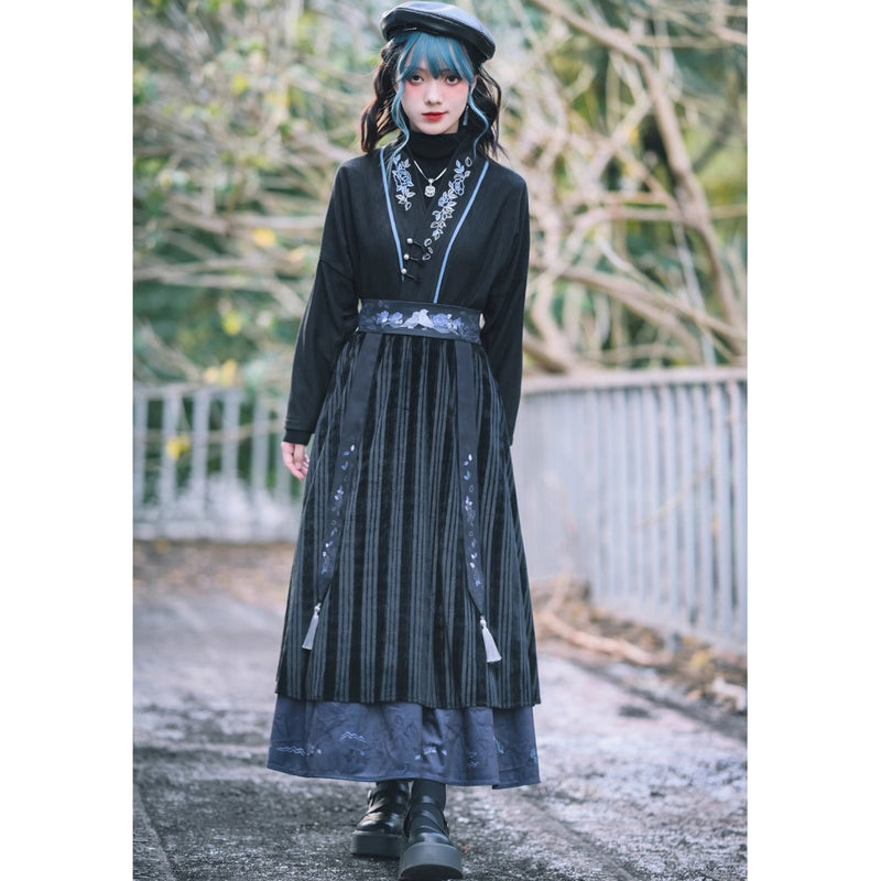 椿の花と鶯の挿絵ベルトスカート