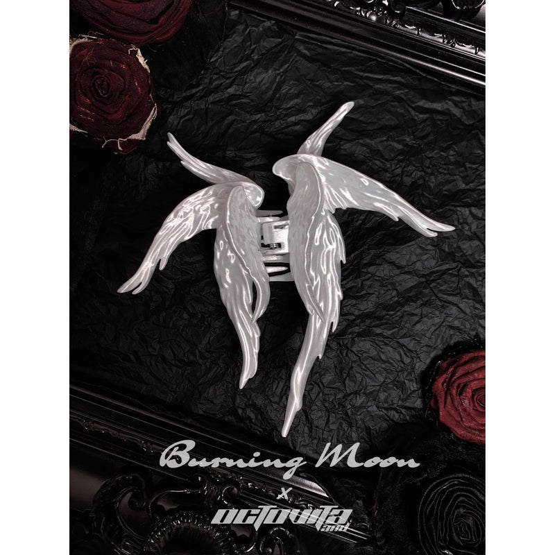 天使の翼のヘアクリップ