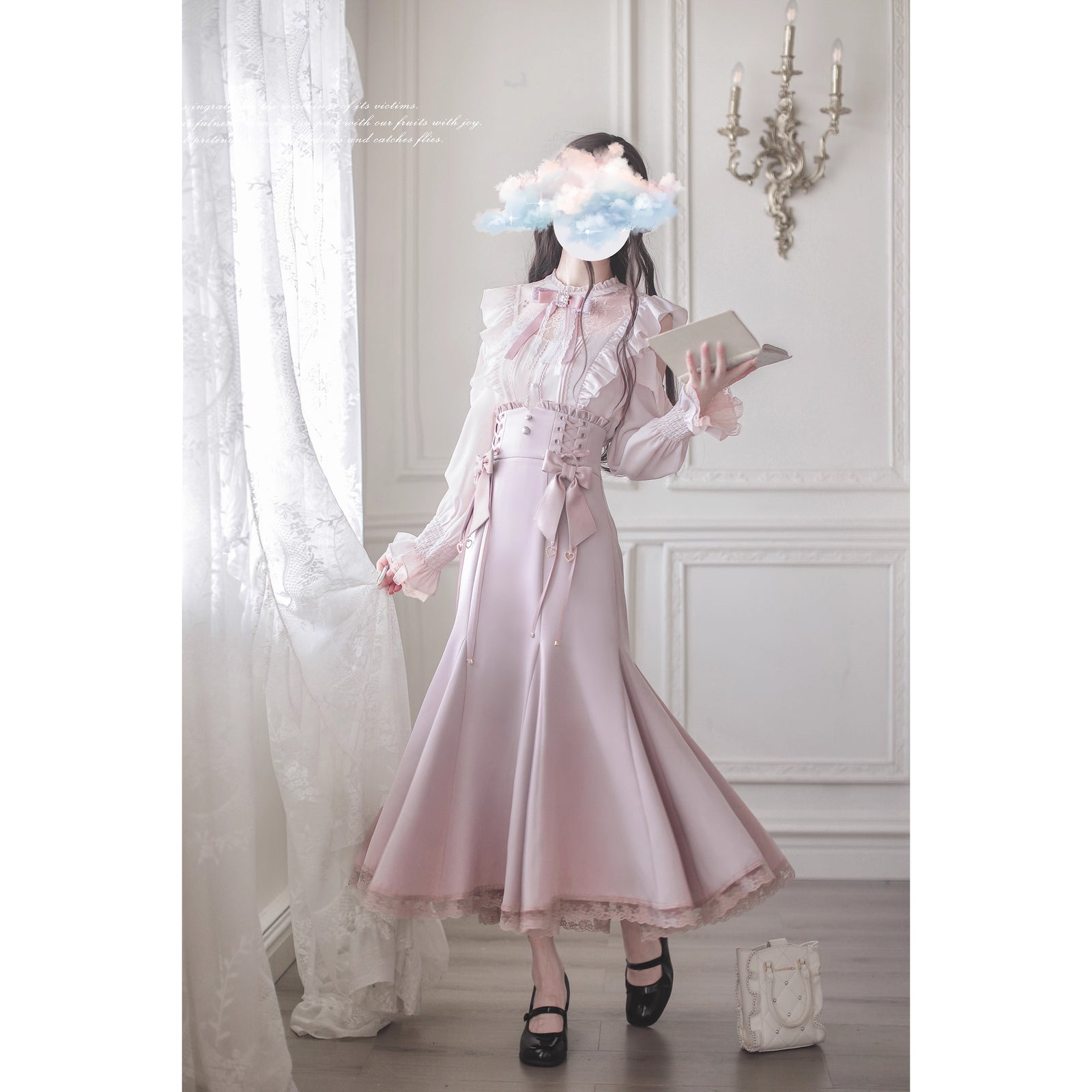 桜色の令嬢のフリルトップスとコルセットスカート – ManusMachina