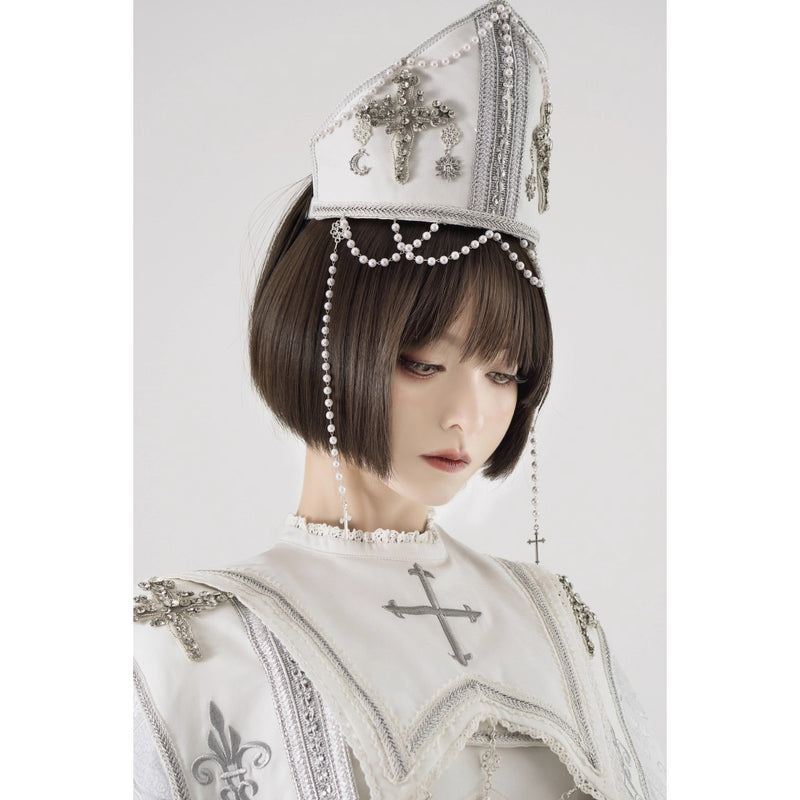 月夜の修道女の刺繍ミトラ - White × Silver[2025年12月上旬-2026年1月上旬発送予定]